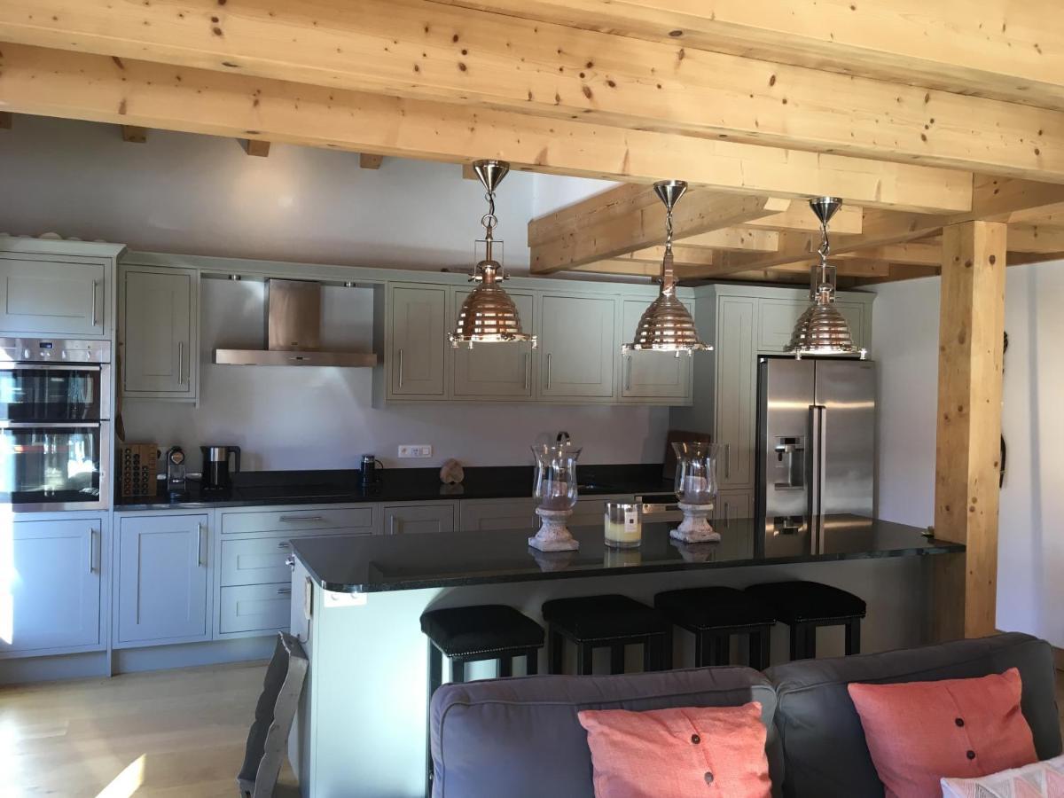 Chalet Chamois Villa มอร์ซีน ภายนอก รูปภาพ
